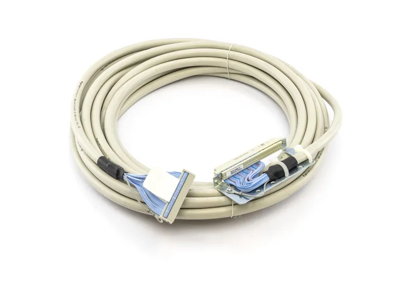 DSTK 225SL10 Cable Assembly Round/Ribb.