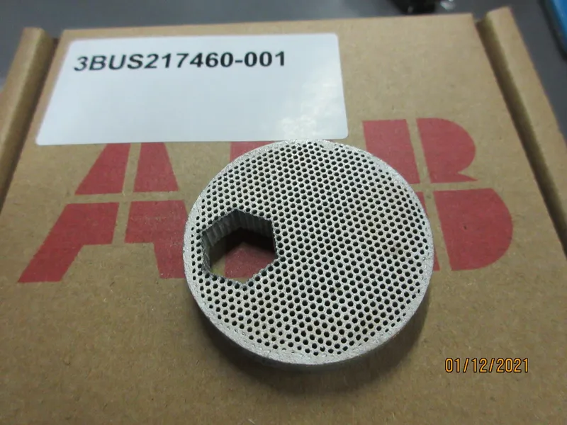 SCREENED PTC HONEYCOMB HEATER