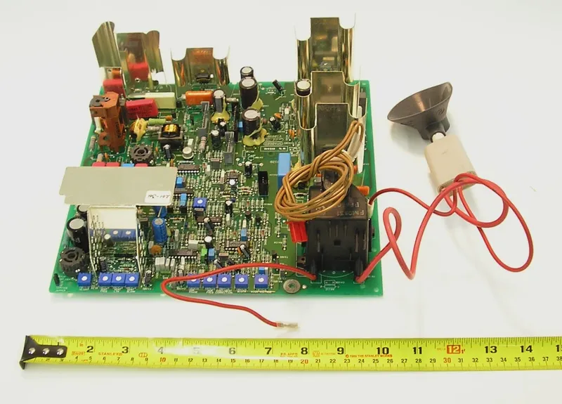 DSIM2918 SMA060 MONITOR — photo 1 of 2