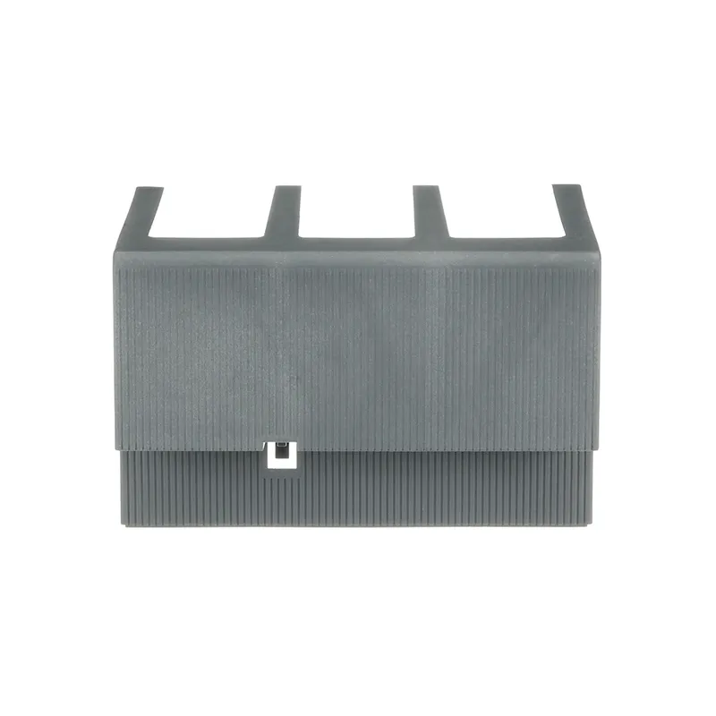 LT370-30D Terminal Shroud — photo 1 of 4