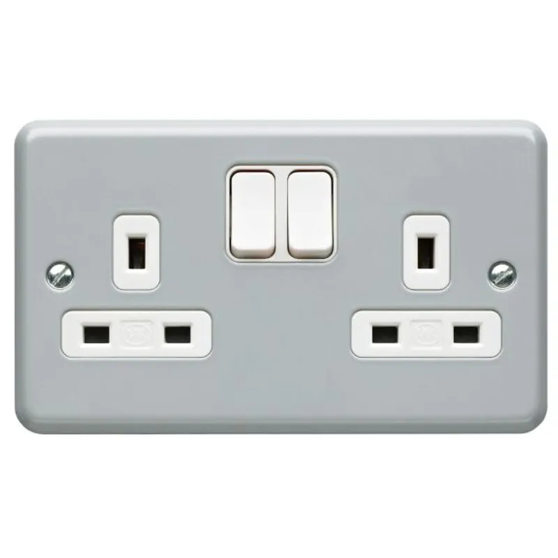 K2446ALM Metalclad Plus™ 13A 2G Switchsockets