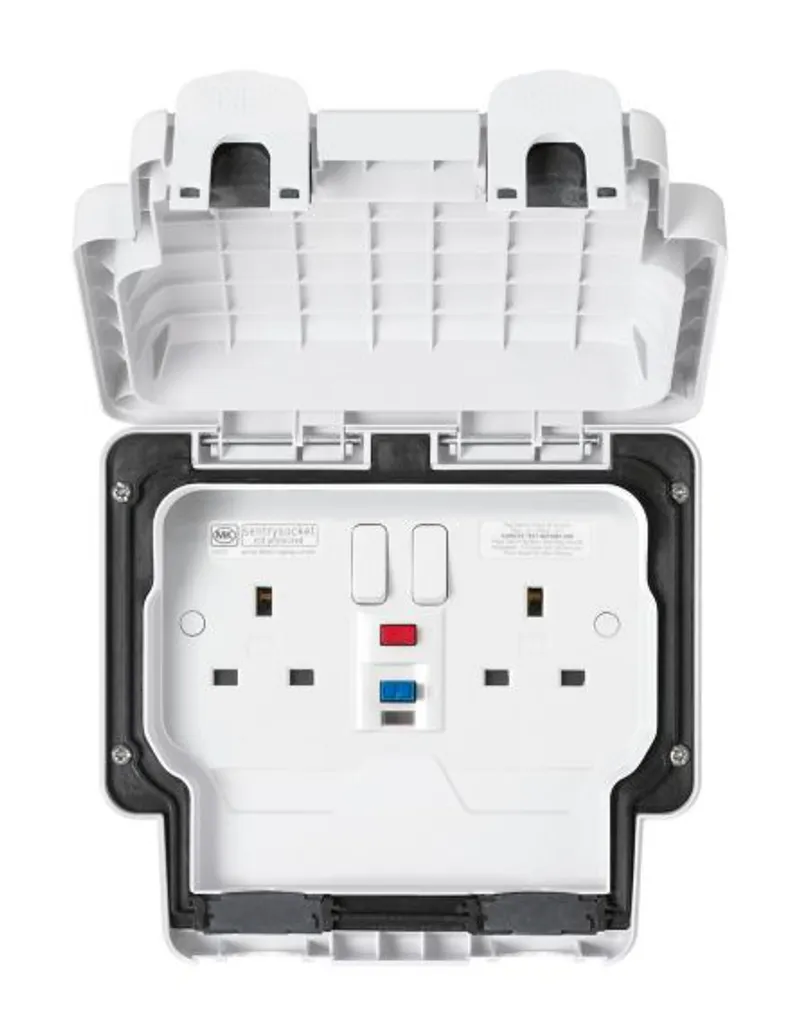 K56201GRY Masterseal Plus™ RCD Sockets