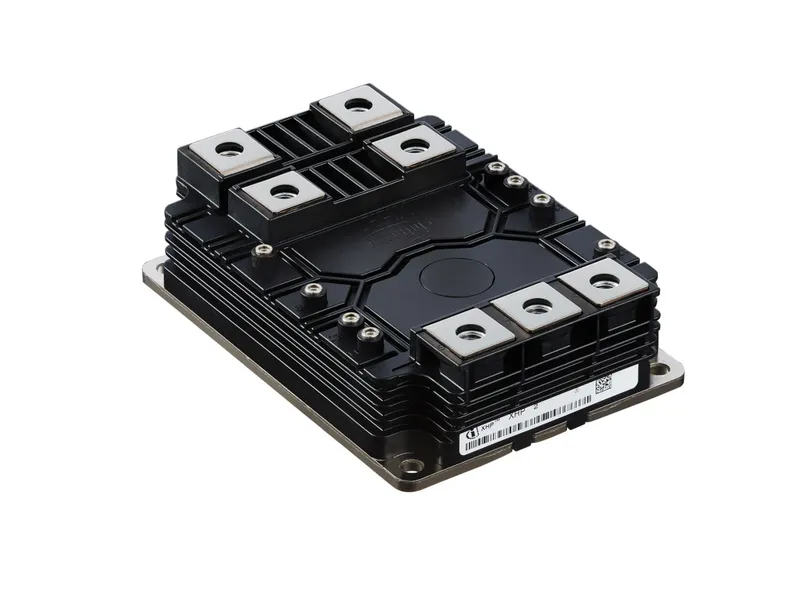 1700 V, 1400 A half-bridge IGBT module
