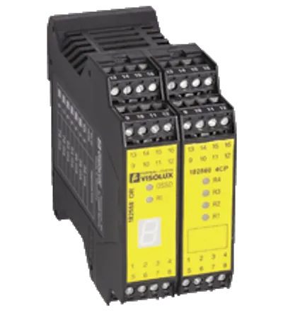 Pepperl Fuchs SB4-OR-4CP – Safety control unit