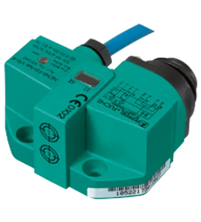 Inductive sensor NCN3-F31-N4-V16-K