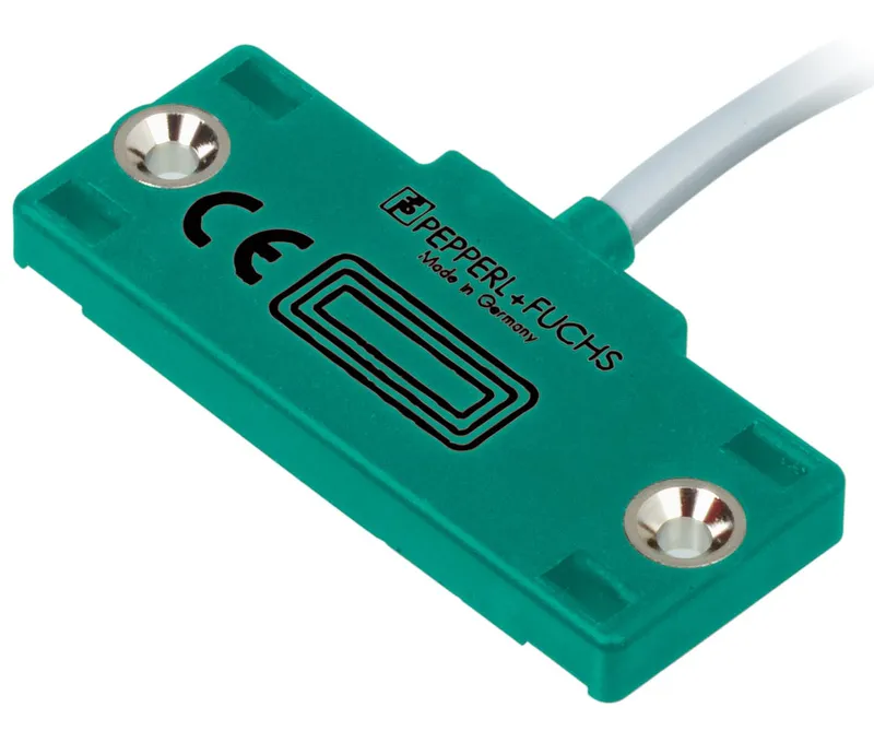 Capacitive sensor CBN5-F46-E0 — photo 2 of 4