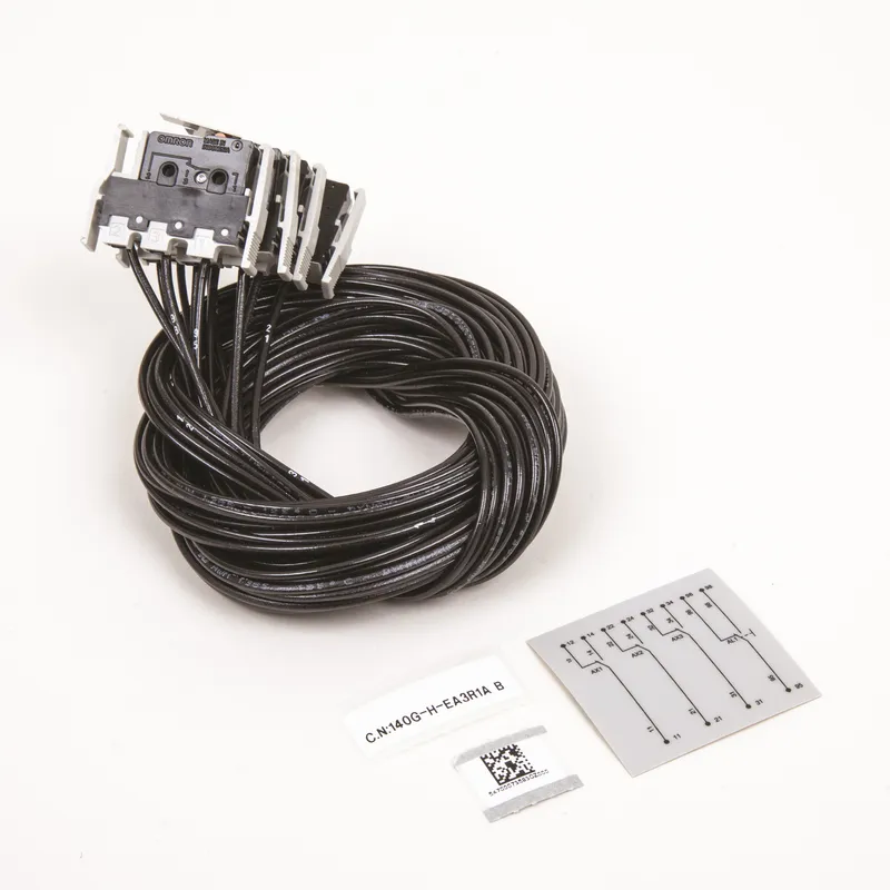 Rockwell Automation / Allen-Bradley 140G-H-EA3R1A – 140G Circuit-Breaker Accessory 3AX/AL — photo 2 of 2
