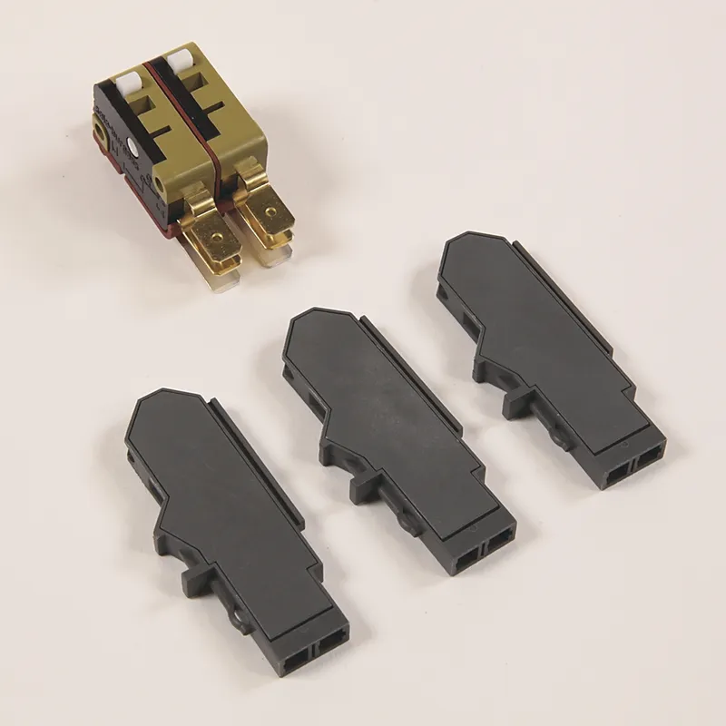 Rockwell Automation / Allen-Bradley 140G-N-EA1R1J – 140G Circuit-Breaker Accessory — photo 1 of 2