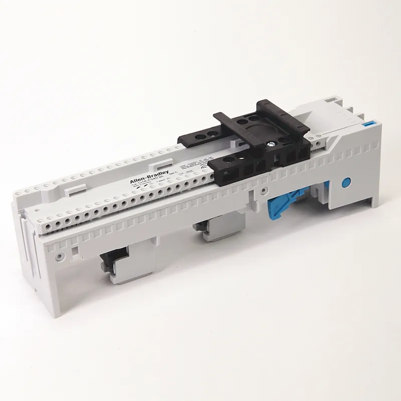 Rockwell Automation / Allen-Bradley 141A-FS108V200T – MCS Bus Bar Module with Terminals Top T — photo 1 of 2