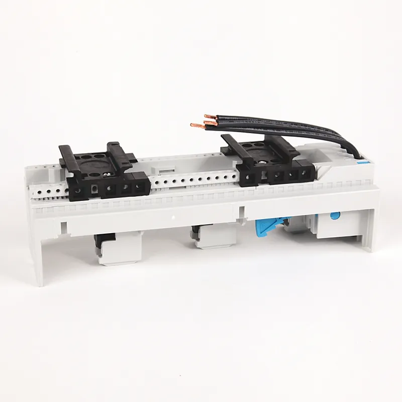Rockwell Automation / Allen-Bradley 141A-GS54RR16 – MCS Bus Bar Module with Wires - Short — photo 1 of 2