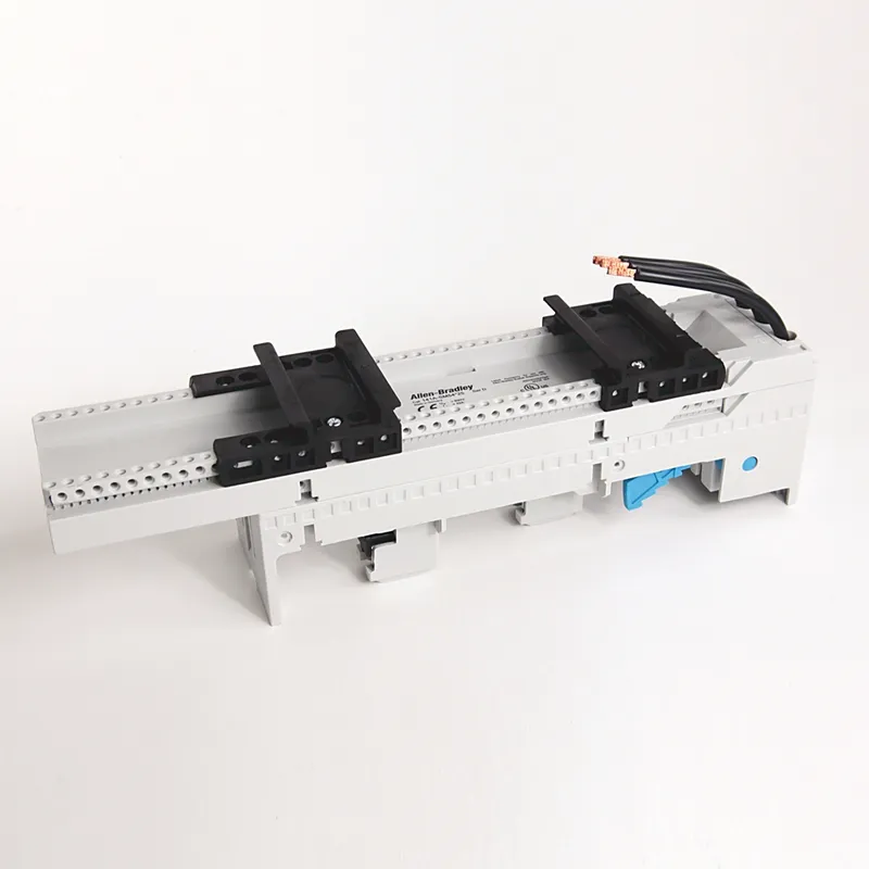 Rockwell Automation / Allen-Bradley 141A-SM54RS25 – MCS ISO 54 mm Bus Bar Adaptor Module — photo 1 of 2