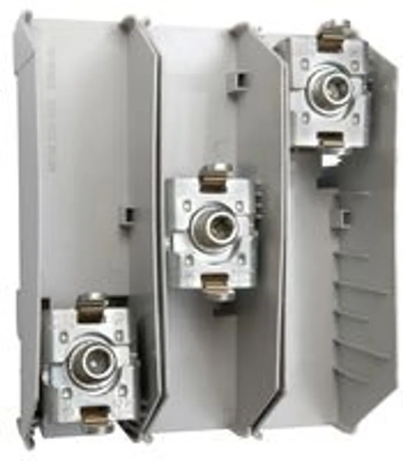 Rockwell Automation / Allen-Bradley 141A-VU3300F – Supply Module — photo 2 of 2