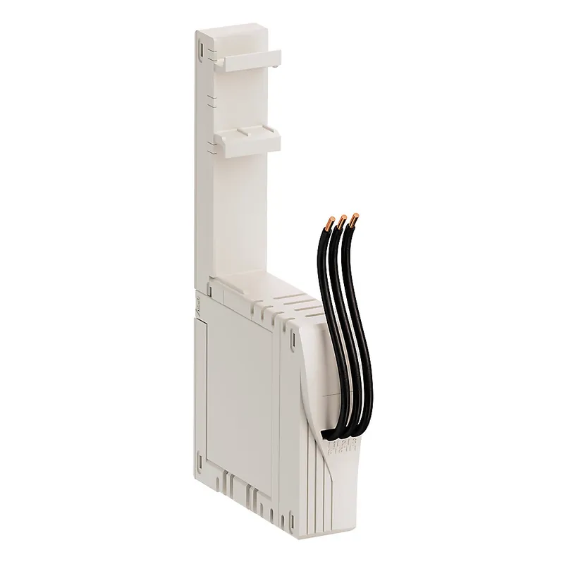 Rockwell Automation / Allen-Bradley 141C-23S16F – 141C Fused Adaptor 16A Class CC — photo 2 of 2