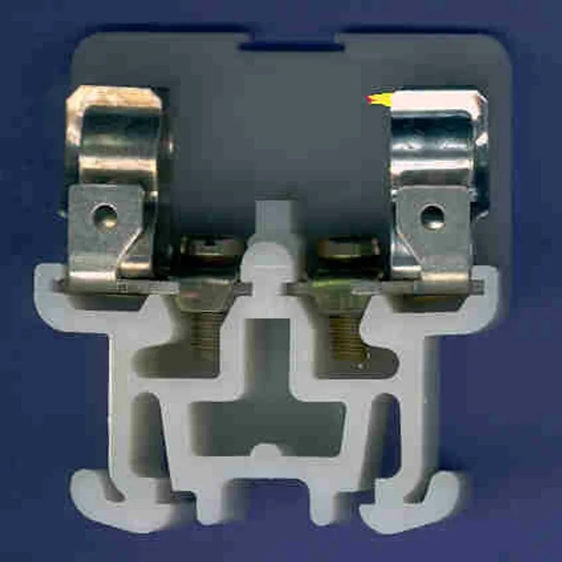 Rockwell Automation / Allen-Bradley 1492-CE6 – TERM BLCK Rail MTD 1P 10A WHT Fuse HLDR — photo 3 of 4