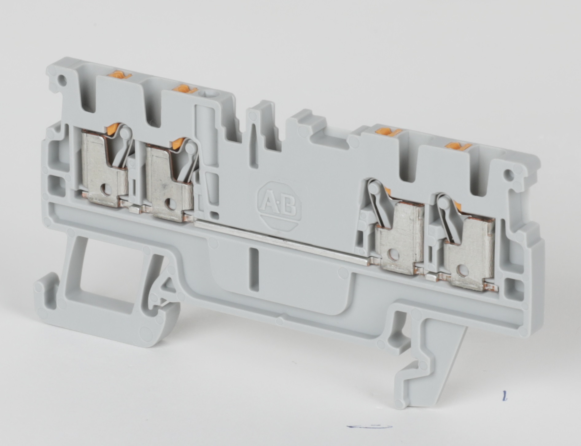 Rockwell Automation / Allen-Bradley 1492-P2Q – IEC Feed-Through Push-in Terminal Block — photo 2 of 3
