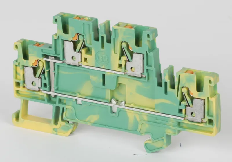 Rockwell Automation / Allen-Bradley 1492-PDG3C – IEC Feed-Through Push-in Terminal Block — photo 2 of 3