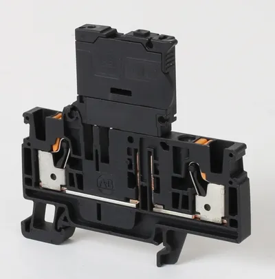 Rockwell Automation / Allen-Bradley 1492-PFB4 – IEC Push-In Fuse Terminal Block