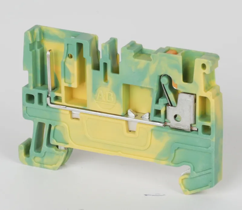 Rockwell Automation / Allen-Bradley 1492-PG31P – IEC Feed-Through Push-in Terminal Block — photo 2 of 3