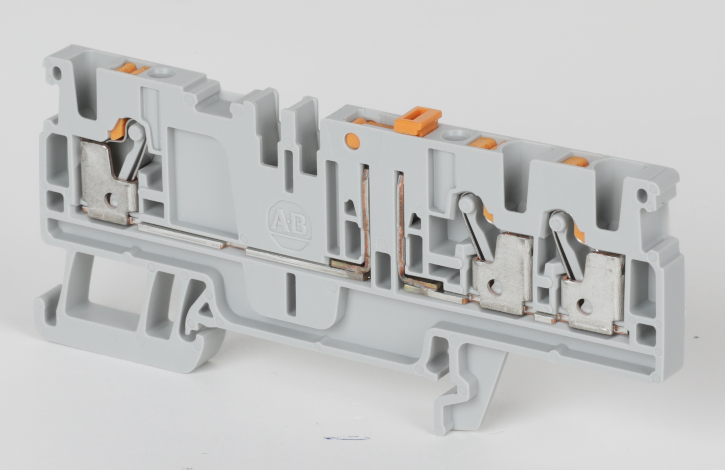 Rockwell Automation / Allen-Bradley 1492-PKD3T – IEC Feed-Through Push-in Terminal Block — photo 2 of 3