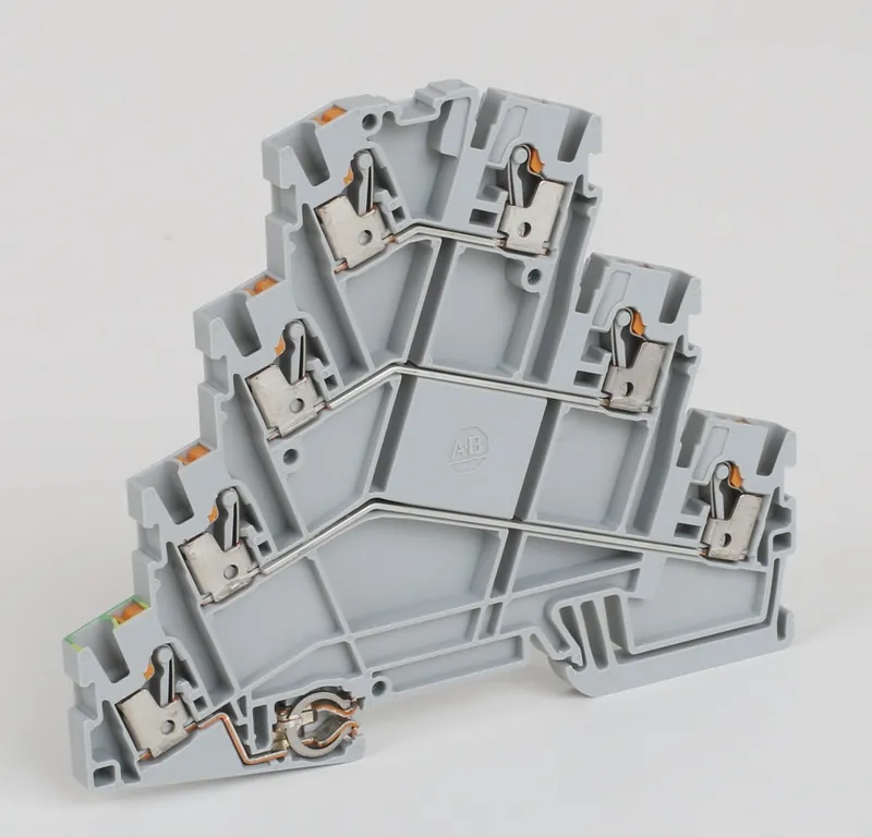 Rockwell Automation / Allen-Bradley 1492-PQ3-800 – AHF_Push-In Terminal Block_Phase A-2 — photo 1 of 2