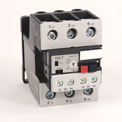Rockwell Automation / Allen-Bradley 193-T1DC47P – 35-47 A IEC Bimetallic Overload Relay