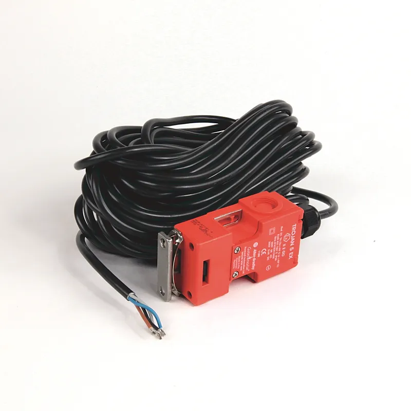 Rockwell Automation / Allen-Bradley 440K-H11161 – Guardmaster Trojan 5 Ex Tongue Interlock — photo 1 of 2