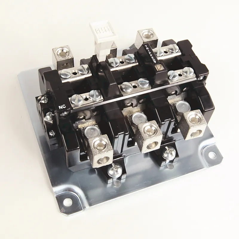 Rockwell Automation / Allen-Bradley 592-DOV16 – NEMA Overload Relay — photo 1 of 2