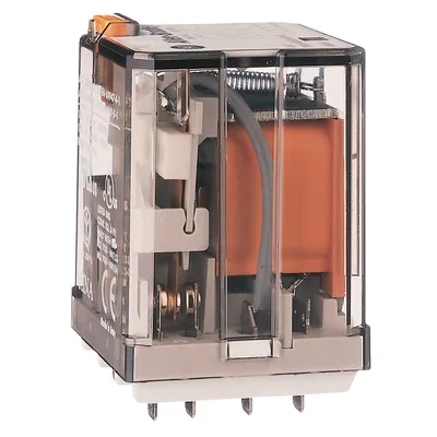 Rockwell Automation / Allen-Bradley 700-HB33A2