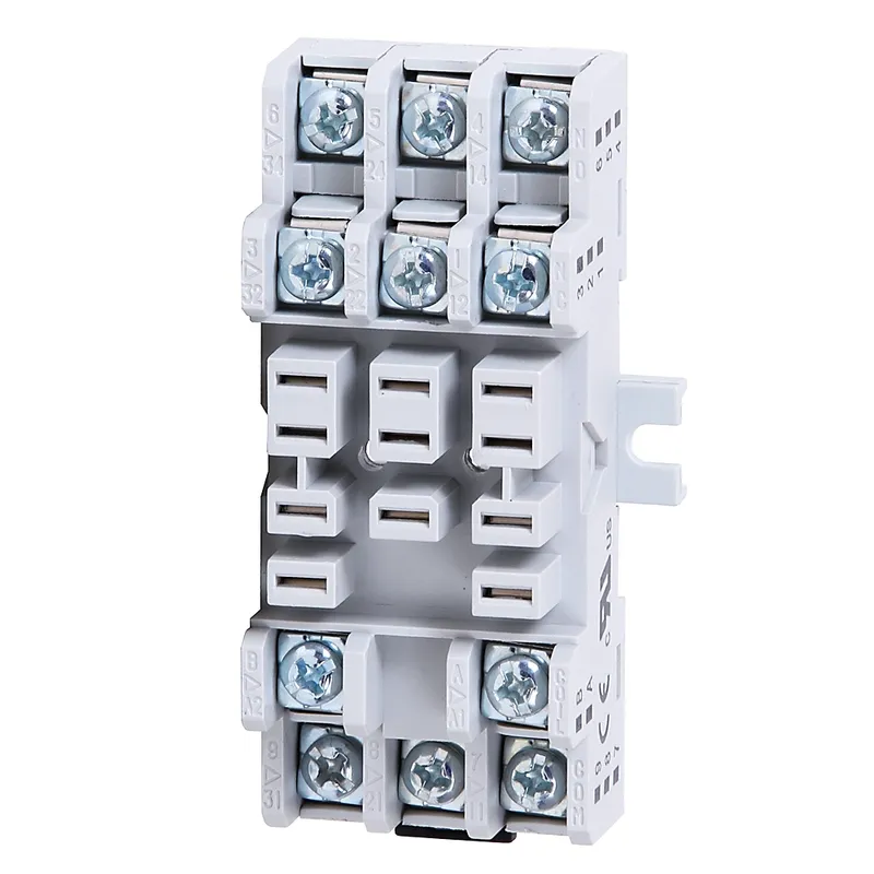 Rockwell Automation / Allen-Bradley 700-HN154 – 11 Blade Open Style Relay Socket Pack — photo 1 of 2