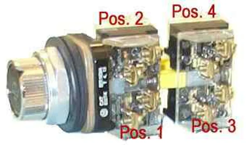 Rockwell Automation / Allen-Bradley 800T-KD2DXEX – 30 mm Selector Push-Button 800T PB — photo 2 of 2