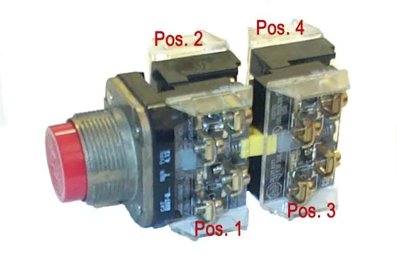 Rockwell Automation / Allen-Bradley 800TC-A4A – 30mm Momentary Push Button 800T PB — photo 2 of 2