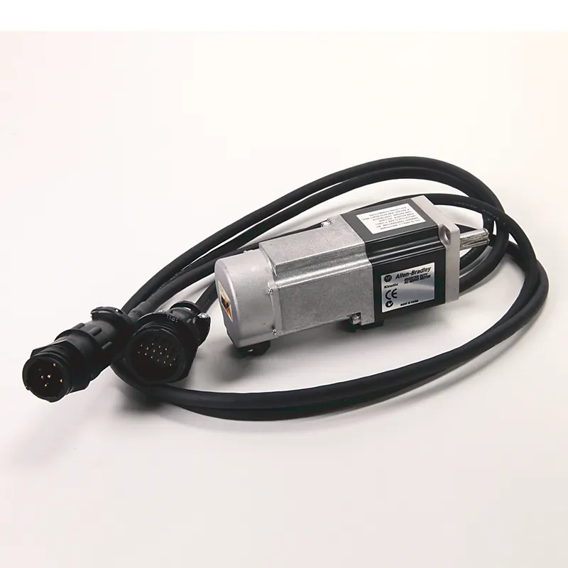 Rockwell Automation / Allen-Bradley TLY-A130T-HJ62AA – TL-Series TLY 240V AC Rotary Servo Motor