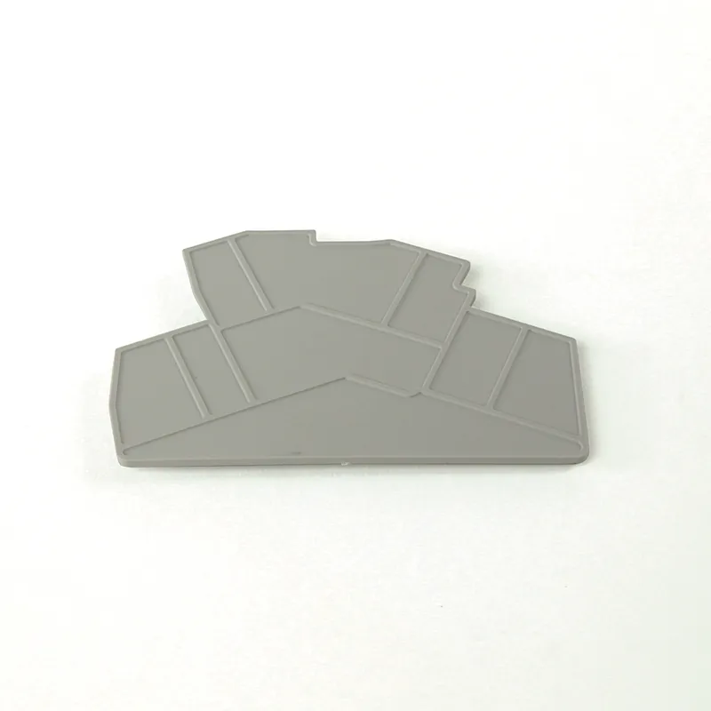 1492-EBLD4 IEC End Barrier, 2 x 52 x 76mm