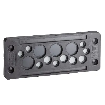 Cable passage IP65 w/o connectors, 17 entries.