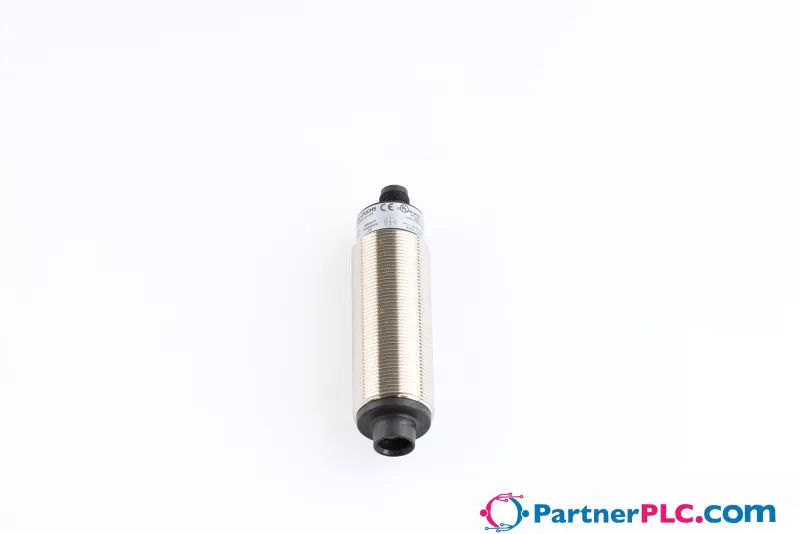 Pepperl+Fuchs 238404 / UC500-30GM70-IE2R2-K-V15 New — photo 2 of 7