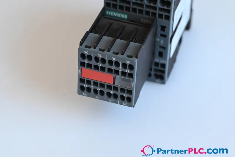 SIEMENS 3RT2016-2FB44-3MA0 New without box — photo 3 of 12