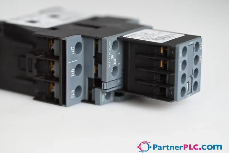 Siemens 3RT2024-1AP04 New without box — photo 3 of 11