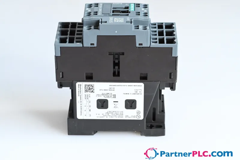 Siemens 3RT2026-2XB40-1LA2 New — photo 2 of 7