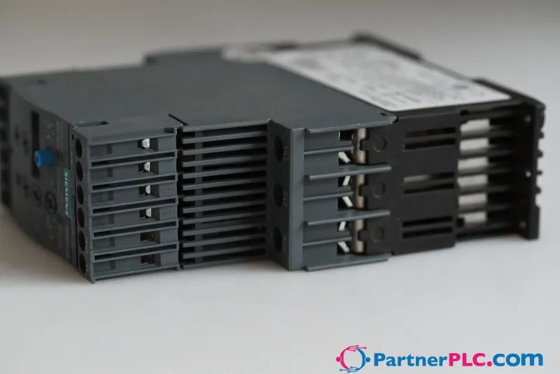 Siemens 3RW4026-1BB14 Used — photo 6 of 10