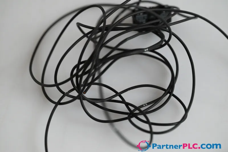 Siemens 3SB3400-0J Used — photo 2 of 5