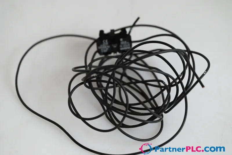 Siemens 3SB3400-0J Used — photo 4 of 5