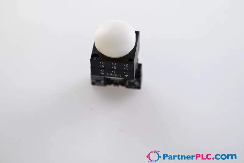 Siemens 3SB3400-1QE - 3SB3248-6AA70 — photo 5 of 5
