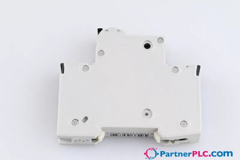 Siemens 5SY61 Used — photo 1 of 4