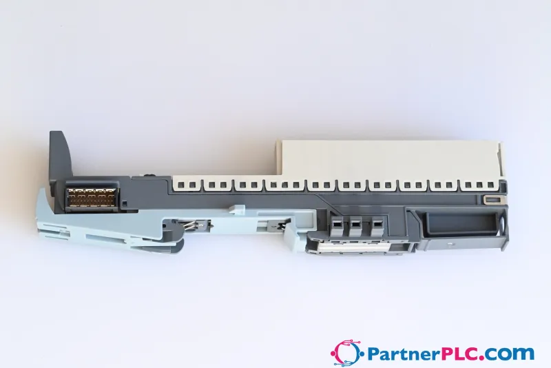 Siemens 6ES7193-6BP20-0DA0 — photo 7 of 9