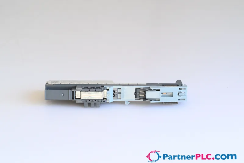 Siemens 6ES7193-6BP20-0DA0 — photo 8 of 9