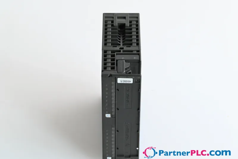 Siemens 6ES7321-1BH02-0AA0 Used — photo 2 of 3