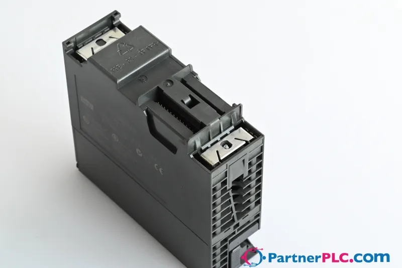 Siemens 6ES7322-1BH01-0AA0 Used — photo 1 of 5