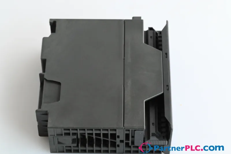 Siemens 6ES7322-1BH01-0AA0 Used — photo 2 of 5