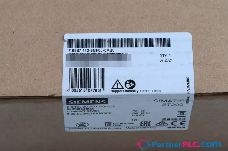 Siemens 6ES7 142-6BR00-0AB0 New — photo 1 of 3