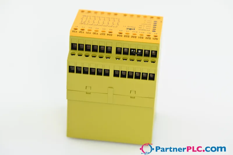 Pilz 774086 Used — photo 1 of 8